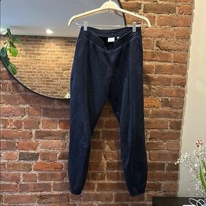 Aritzia TNA sweatsuit